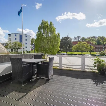 Apartmán Liv - 50m From The Sea By Interhome
